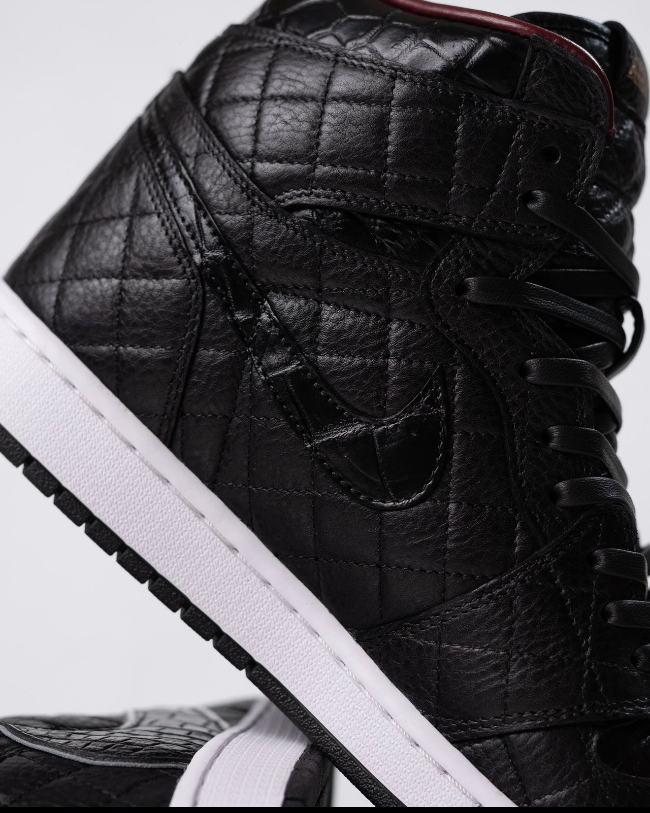 Diamond Quilted Lux TS AJ1