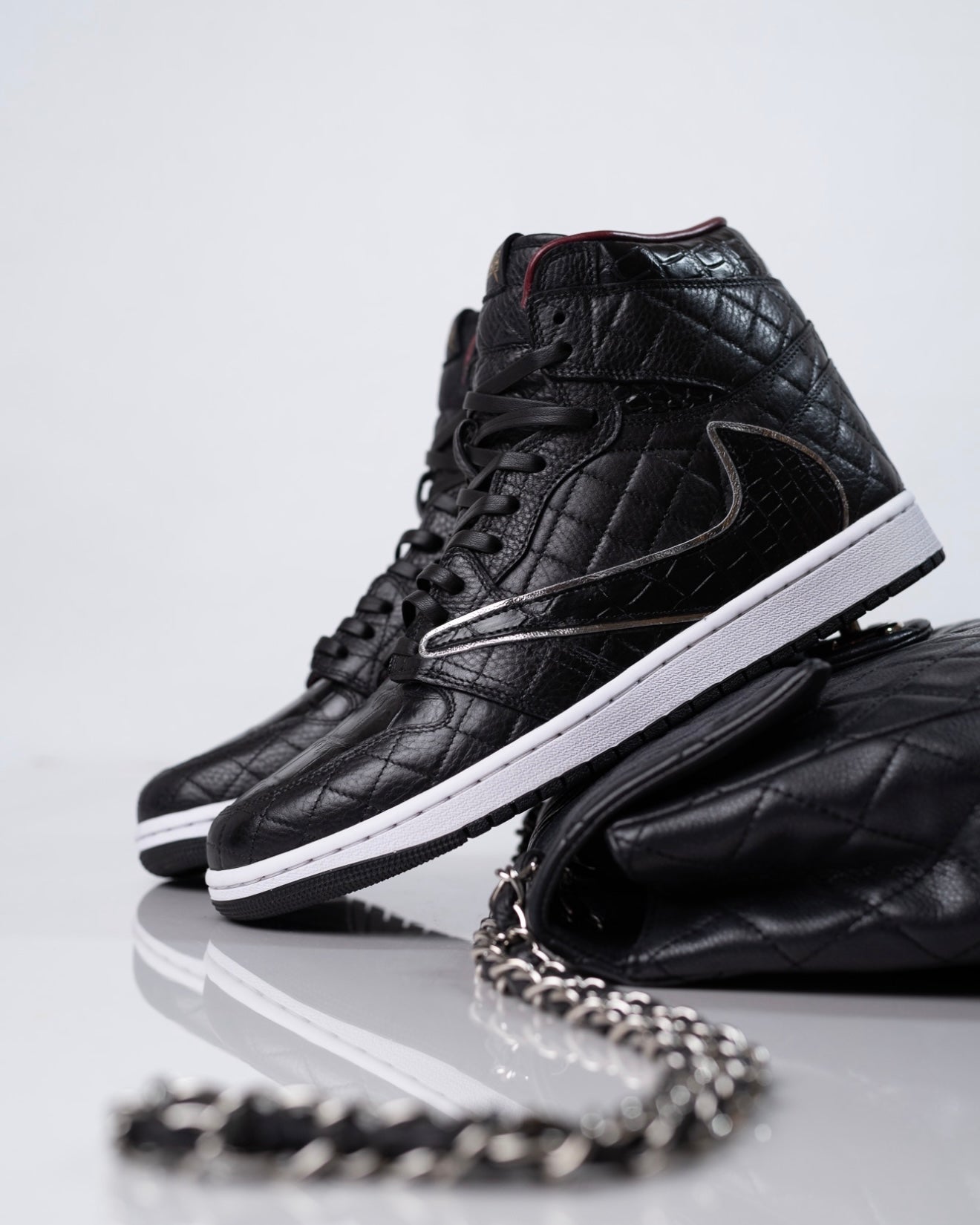 Diamond Quilted Lux TS AJ1