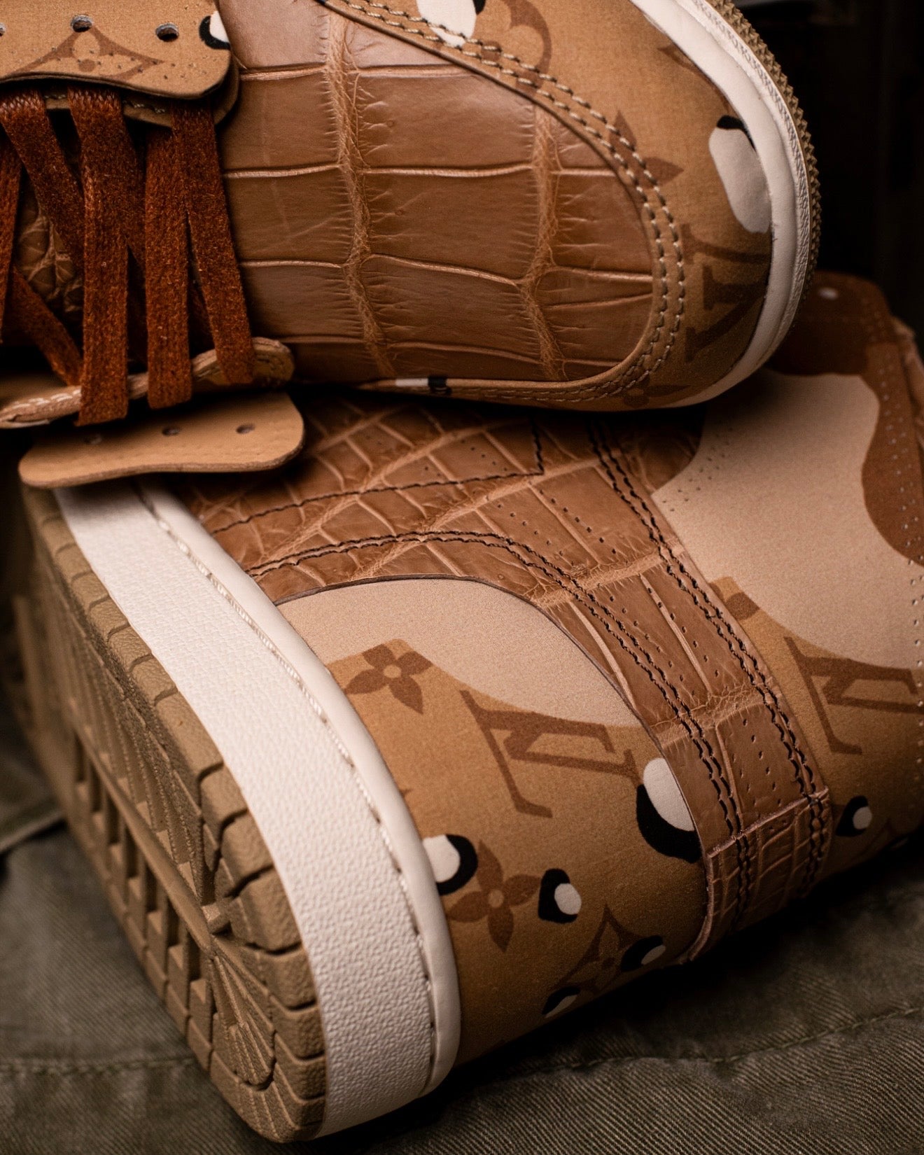 LV Desert Camo OW AJ1 High